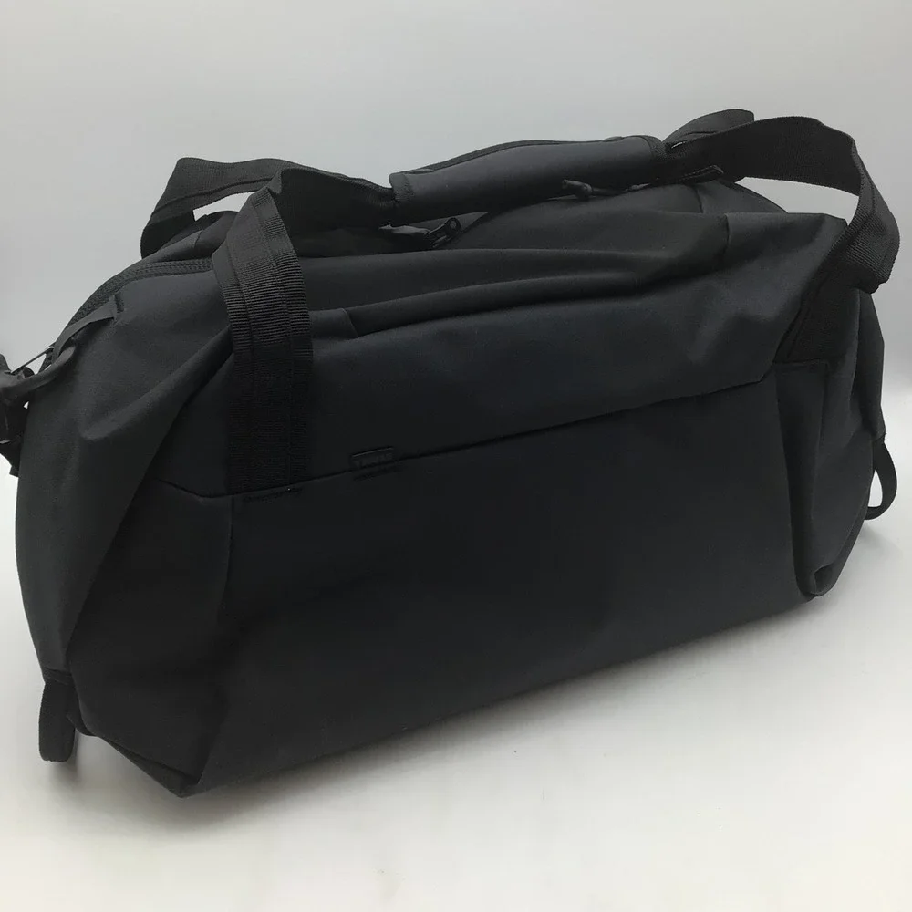 Thule Aion Duffel 35L Black Waxed Canvas Travel Bag Crossbody 3204725 NEW